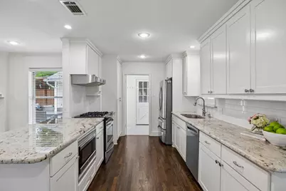 3506 Regent Drive, Dallas, TX 75229 - Photo 13