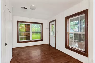 2321 Primrose Avenue, Fort Worth, TX 76111 - Photo 15