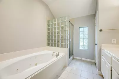 3903 Holland Avenue, Dallas, TX 75219 - Photo 19