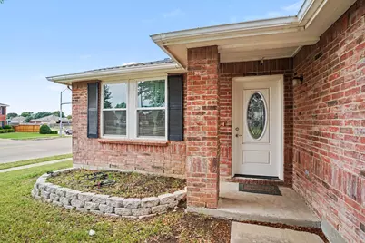 3882 Steeplechase Drive, Fort Worth, TX 76123 - Photo 3