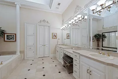 5716 Broken Wood Court, Plano, TX 75093 - Photo 15