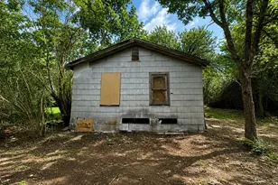 2114 Tierney Rd, Fort Worth, TX 76112 - Photo 21