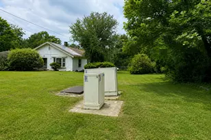 2114 Tierney Rd, Fort Worth, TX 76112 - Photo 19