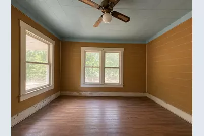 2114 Tierney Road, Fort Worth, TX 76112 - Photo 5