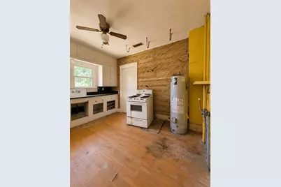 2114 Tierney Road, Fort Worth, TX 76112 - Photo 15
