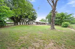 951 Faircrest Dr, Fairfield, TX 75840 - Photo 25