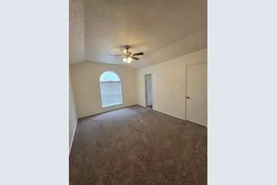 2858 Saint Thomas Lane, Lancaster, TX 75146 - Photo 9