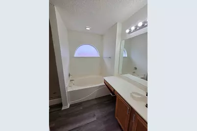 2858 Saint Thomas Lane, Lancaster, TX 75146 - Photo 11