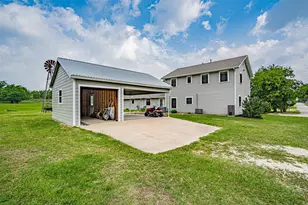 501 Endora St, Dublin, TX 76446 - Photo 3