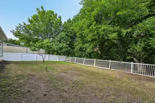 1321 Stone Mountain Pkwy, Savannah, TX 76227 - Photo 35