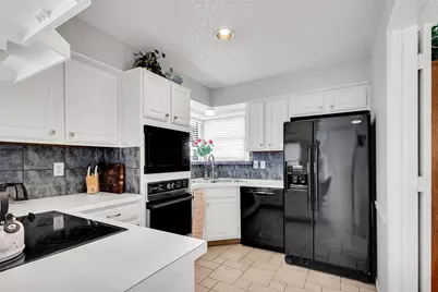 1524 Estrella Drive, Plano, TX 75074 - Photo 15