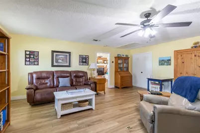 317 Country Place S, Abilene, TX 79606 - Photo 17