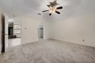 315 Tanglewood St, Denton, TX 76207 - Photo 9