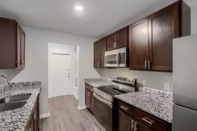 824 E Pecan Avenue #828, Waco, TX 76704 - Photo 5