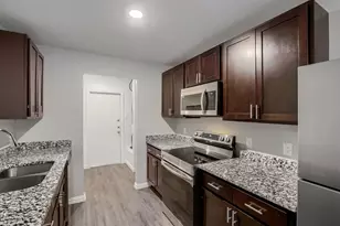 824 E Pecan Ave, Waco, TX 76704 - Photo 5