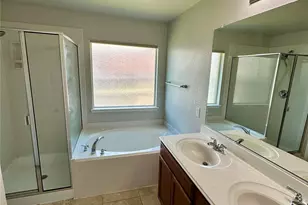 905 Silverthorne Dr, Fort Worth, TX 76028 - Photo 15