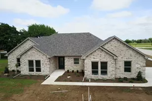 501 John Jr Dr, Lindsay, TX 76250 - Photo 3