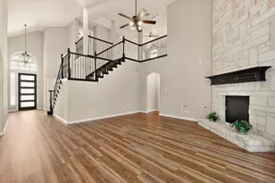 852 State St, DeSoto, TX 75115 - Photo 3
