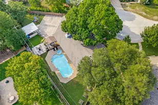 4312 Warnock Ct, Fort Worth, TX 76109 - Photo 29