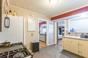 1925 Chestnut St, Abilene, TX 79602 - Photo 7