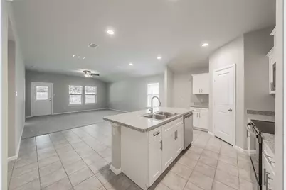 304 Abingdon Street, Azle, TX 76020 - Photo 7