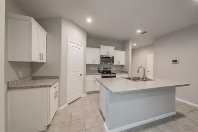 304 Abingdon Street, Azle, TX 76020 - Photo 11