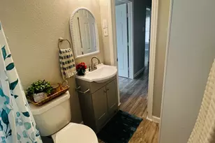 1026 SW 3rd St, Grand Prairie, TX 75051 - Photo 11