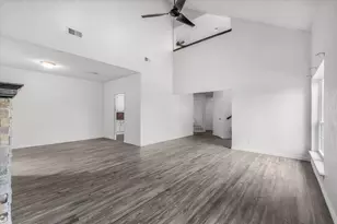 5315 Colony Hill Rd, Fort Worth, TX 76112 - Photo 11