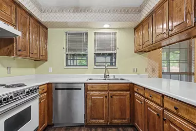 2820 Whitehurst Drive, Fort Worth, TX 76133 - Photo 15
