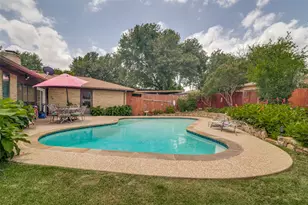 1217 Garden Gate Cir, Garland, TX 75043 - Photo 25