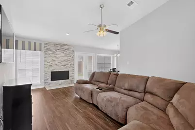 4413 Seville Lane, McKinney, TX 75070 - Photo 7