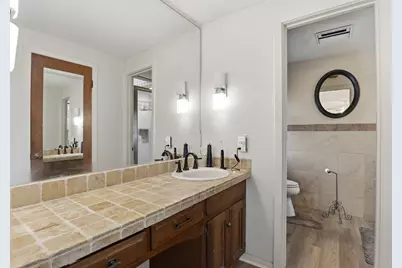6500 Lawndale Drive, Edgecliff Village, TX 76134 - Photo 11
