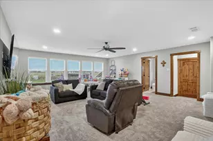 19001 N County Line Rd, Ponder, TX 76259 - Photo 21