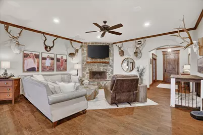 19001 N County Line Road, Ponder, TX 76259 - Photo 7