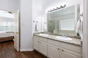 10012 Chadbourne Rd, Fort Worth, TX 76244 - Photo 17