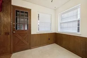 3818 Twin Falls St, Irving, TX 75062 - Photo 13