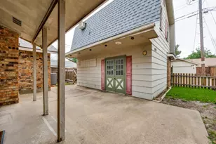 3818 Twin Falls St, Irving, TX 75062 - Photo 27