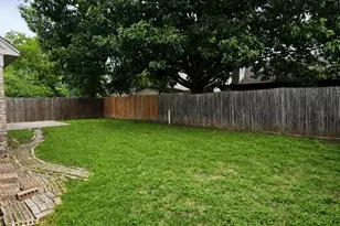 3921 Huckleberry Dr, Fort Worth, TX 76137 - Photo 33
