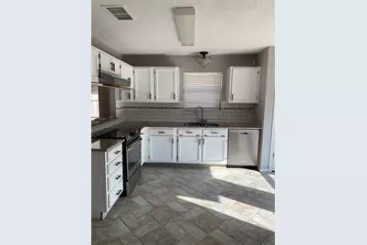 990 Camden Drive, Lewisville, TX 75067 - Photo 7