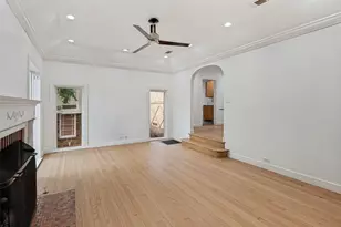 702 N Hampton Rd, Dallas, TX 75208 - Photo 7