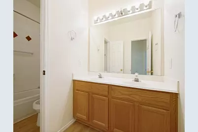 2806 Cheshire Way, Grand Prairie, TX 75052 - Photo 25