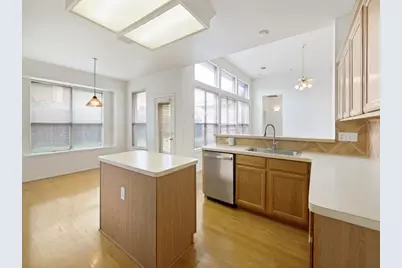 2806 Cheshire Way, Grand Prairie, TX 75052 - Photo 17