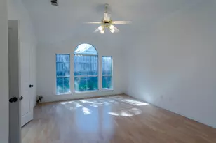 9321 Western Trail, Irving, TX 75063 - Photo 13
