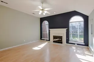 9321 Western Trail, Irving, TX 75063 - Photo 9