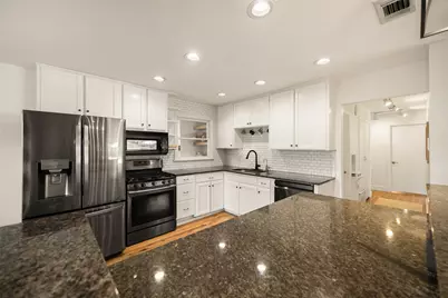 11207 Sinclair Avenue, Dallas, TX 75218 - Photo 7
