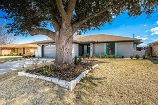 7713 Songbird Ln, Fort Worth, TX 76133 - Photo 1
