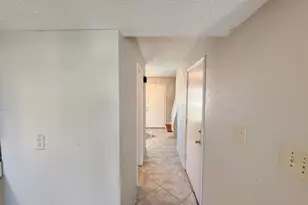 6801 Greenspring Dr, Arlington, TX 76016 - Photo 13