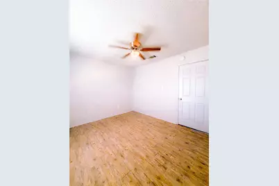 4926 Flamingo Road, Fort Worth, TX 76119 - Photo 19