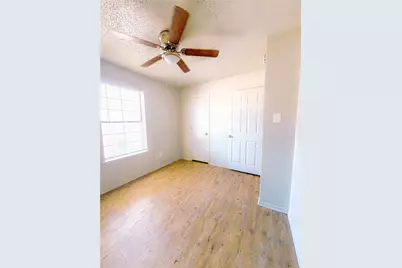 4926 Flamingo Road, Fort Worth, TX 76119 - Photo 17