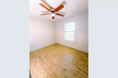 4926 Flamingo Road, Fort Worth, TX 76119 - Photo 15
